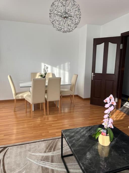 Appartement Des 3 Frontieres 생루이 외부 사진