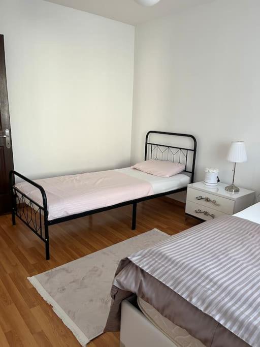 Appartement Des 3 Frontieres 생루이 외부 사진